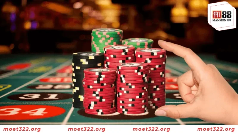 Hướng Dẫn Luật Chơi Poker Cơ Bản Tại M88 5 Đoán bài của đối thủ trong ván đấu