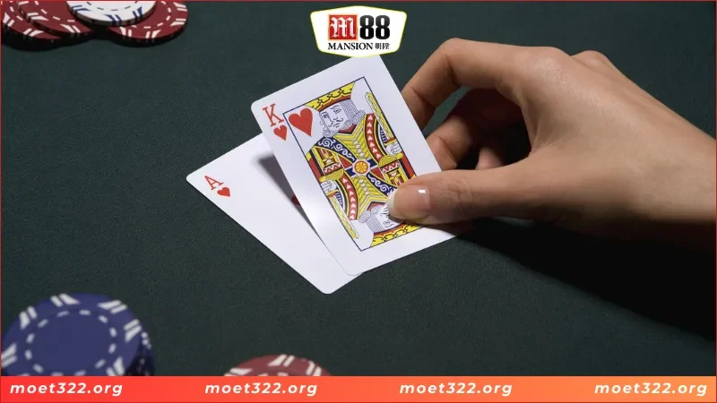 Poker Online M88 - Chinh Phục Tựa Game Casino HOT 2025 6 Chơi Poker trực tuyến đầy sự hấp dẫn